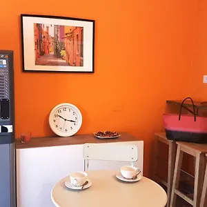 https://la-coccinella-rooms-self-check-in.it-tuscanyhotel.com